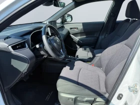 Toyota Corolla Cross 2.0HEV/197HP/TEAM-D/CAM/LED/ACC/NAVI/CPLAY/503q | Auto.bg — изображение 6 Toyota Corolla Cross 2.0HEV/197HP/TEAM-D/CAM/LED/ACC/NAVI/CPLAY/503q | Auto.bg — изображение 6