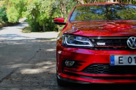 VW Golf Jetta GTI 2.0 TSI DSG6 TOP REALNI.KM FULL - 13490 € - 51333057 4 | Car24.bg VW Golf Jetta GTI 2.0 TSI DSG6 TOP REALNI.KM FULL - 13490 € - 51333057 4