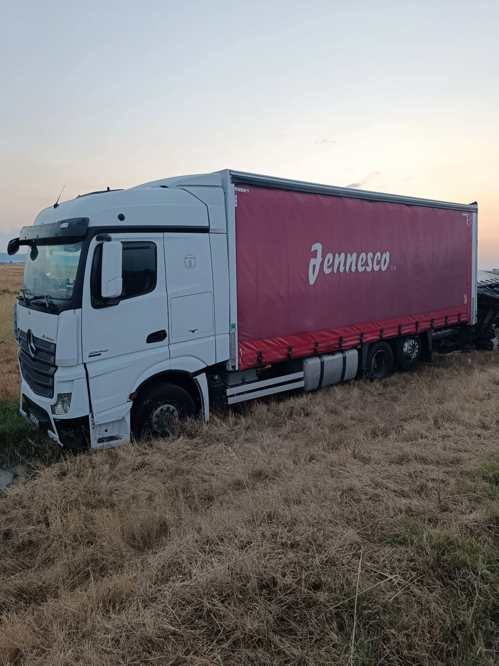 Mercedes-Benz 2543 undefined | Auto.bg — изображение 1 Mercedes-Benz 2543 undefined | Auto.bg — изображение 1