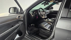 Jeep Grand cherokee OVERLAND* 4X4* 8ZF* DISTRONIC* PANO* ОБДУХ* | Auto.bg — изображение 12 Jeep Grand cherokee OVERLAND* 4X4* 8ZF* DISTRONIC* PANO* ОБДУХ* | Auto.bg — изображение 12