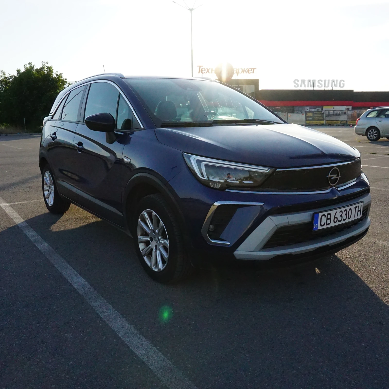 Opel Crossland X Elegance 1.2 AT6 MY22 - изображение 3 | Auto.bg Opel Crossland X Elegance 1.2 AT6 MY22 - изображение 3