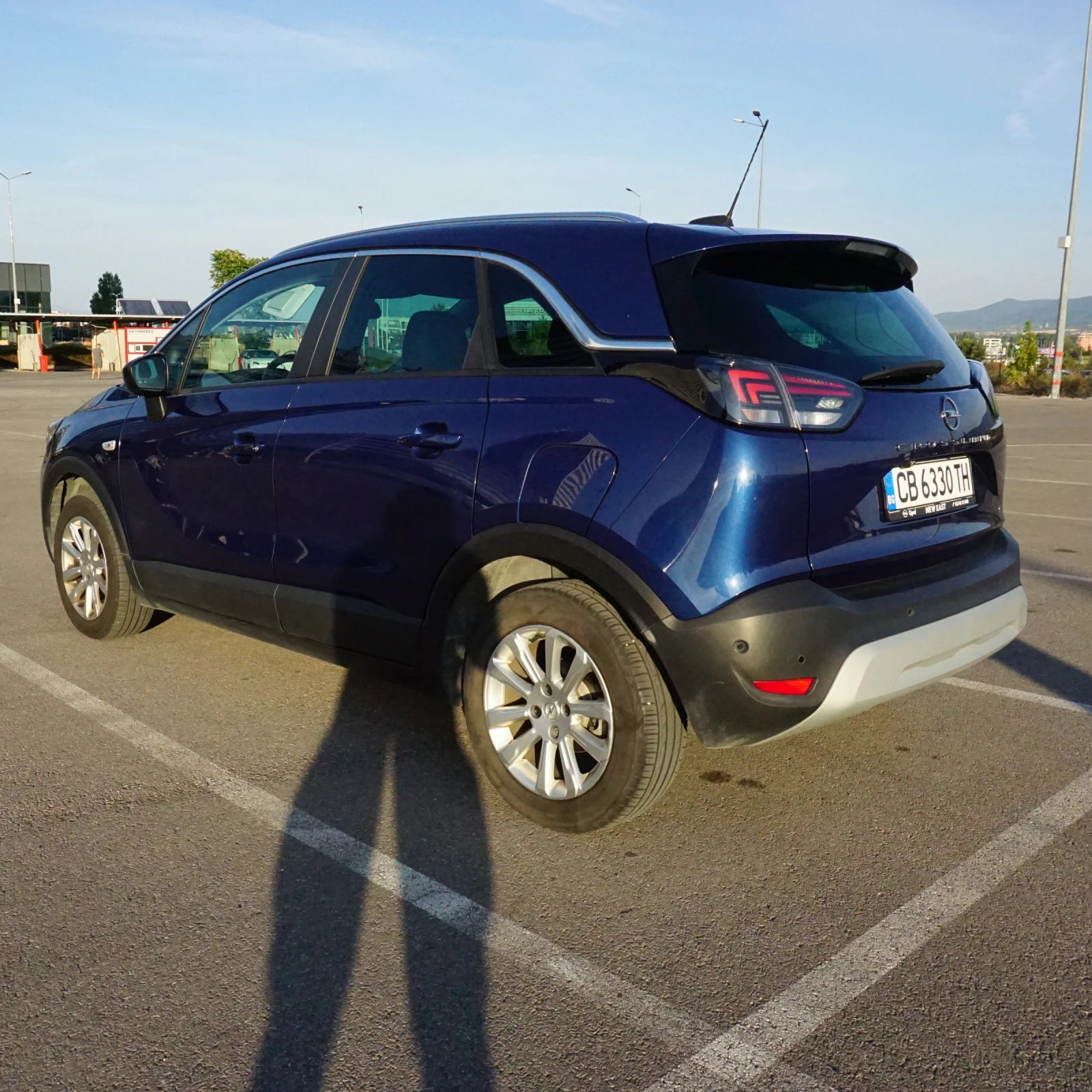 Opel Crossland X Elegance 1.2 AT6 MY22 - изображение 6 | Auto.bg Opel Crossland X Elegance 1.2 AT6 MY22 - изображение 6
