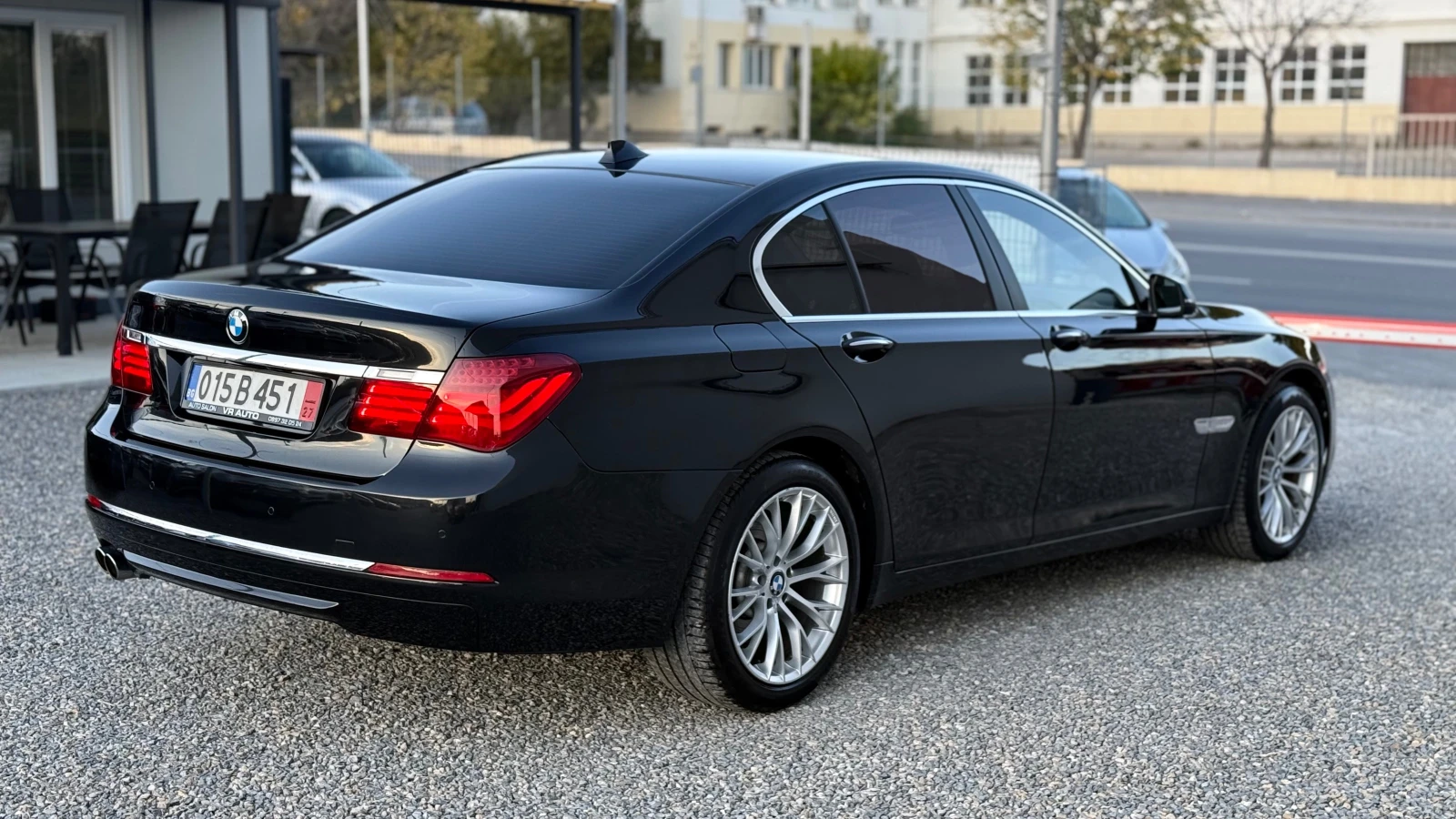 BMW 730 D Xdrive FACELIFT DIGITAL - изображение 4 | Auto.bg BMW 730 D Xdrive FACELIFT DIGITAL - изображение 4