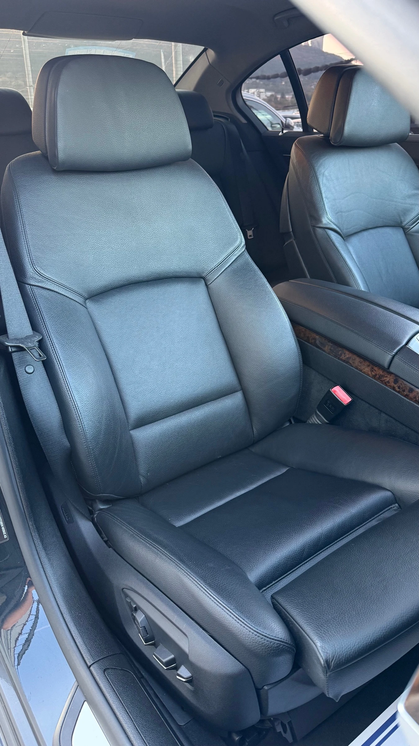 BMW 730 D Xdrive FACELIFT DIGITAL - изображение 10 | Auto.bg BMW 730 D Xdrive FACELIFT DIGITAL - изображение 10