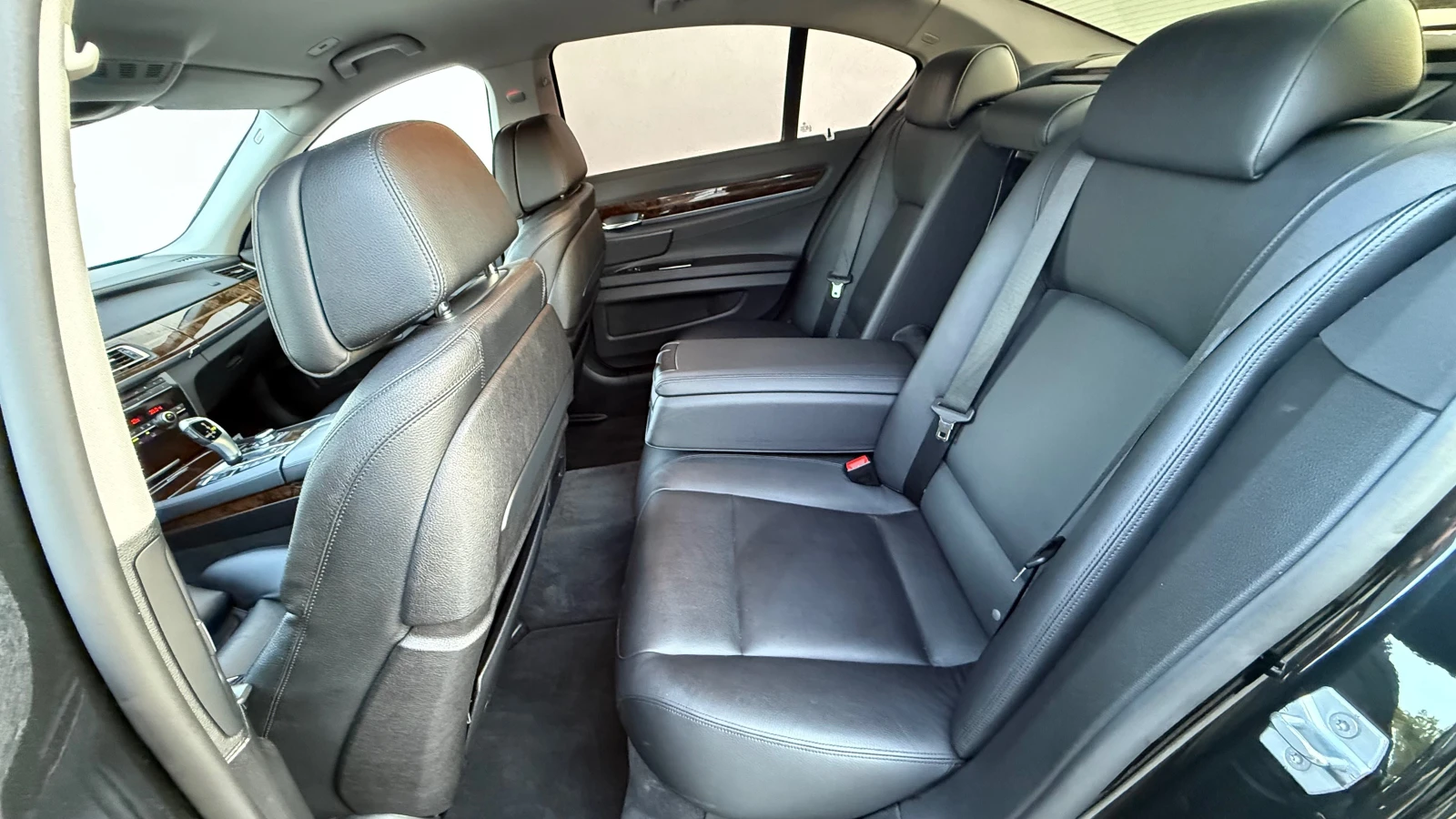 BMW 730 D Xdrive FACELIFT DIGITAL - изображение 7 | Auto.bg BMW 730 D Xdrive FACELIFT DIGITAL - изображение 7