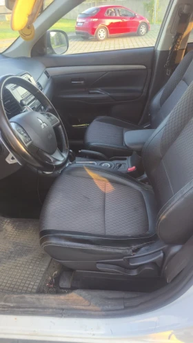 Mitsubishi Outlander undefined | Auto.bg — изображение 5 Mitsubishi Outlander undefined | Auto.bg — изображение 5