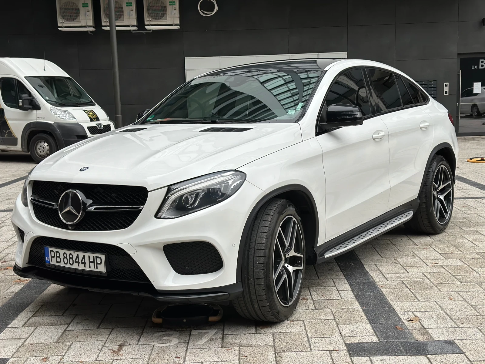 Mercedes-Benz GLE 350 AMG LINE - изображение 2 | Auto.bg Mercedes-Benz GLE 350 AMG LINE - изображение 2