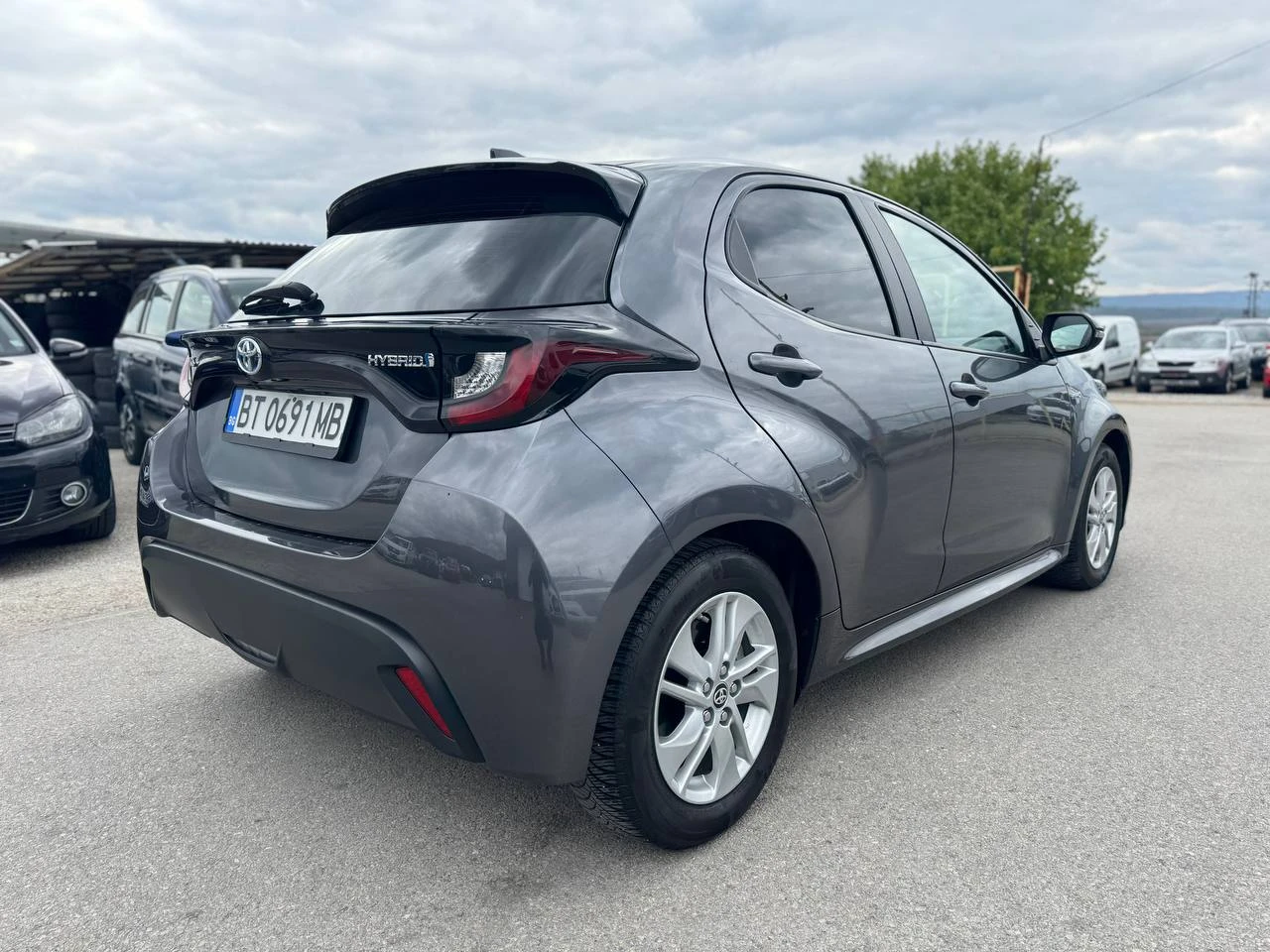 Toyota Yaris 1.5Hybrid e-CVT - изображение 6 | Auto.bg Toyota Yaris 1.5Hybrid e-CVT - изображение 6