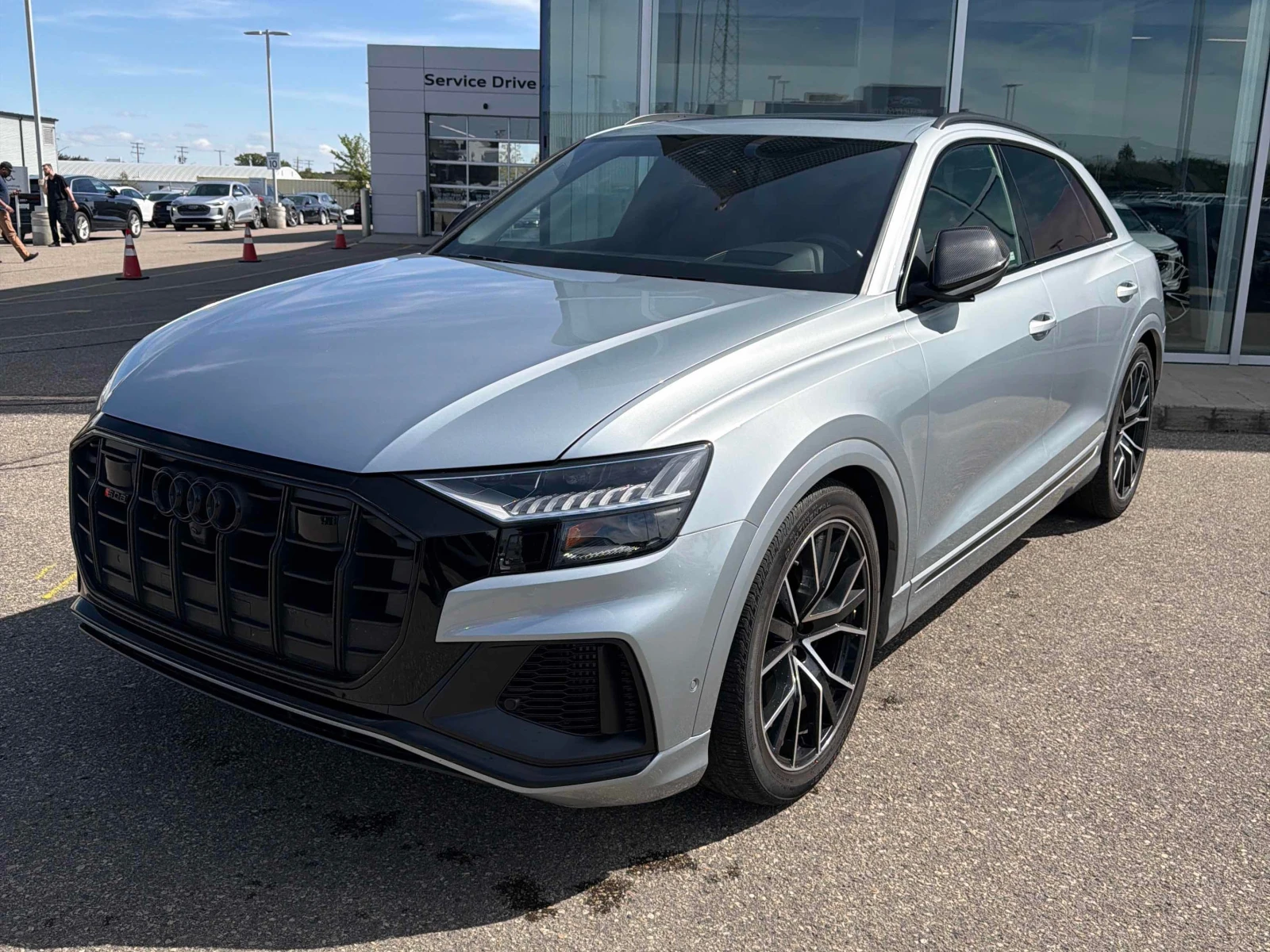 Audi SQ8 * 4.0 TFSI quattro * АВТОКРЕДИТ* | Auto.bg — изображение 1 Audi SQ8 * 4.0 TFSI quattro * АВТОКРЕДИТ* | Auto.bg — изображение 1