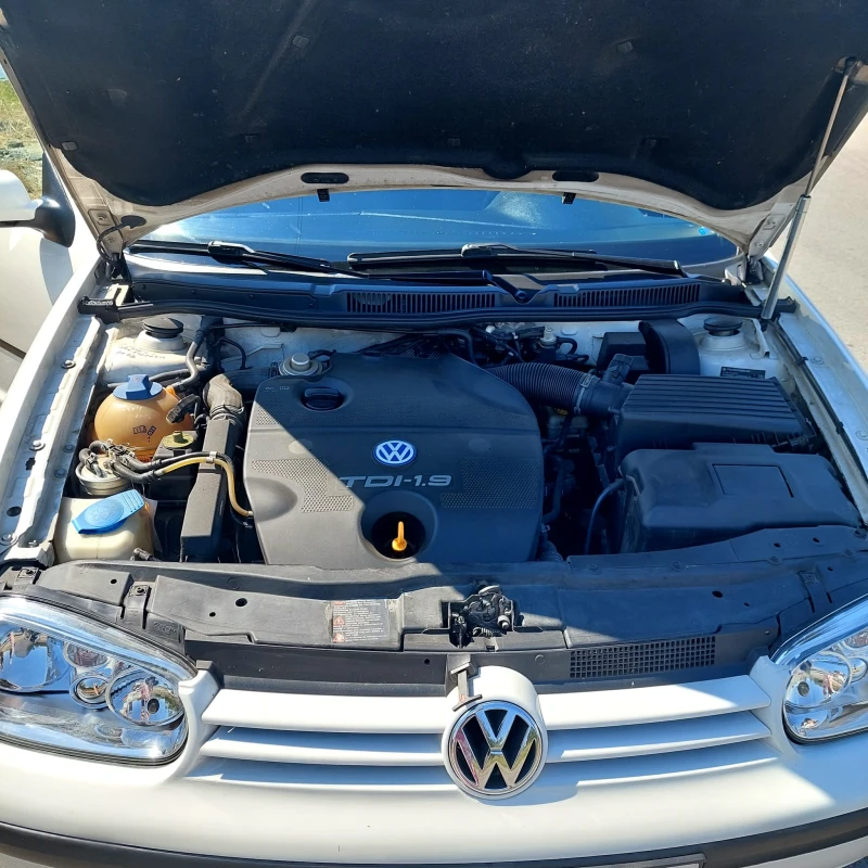 VW Golf - 4000 € - 94436576 1 | Car24.bg VW Golf - 4000 € - 94436576 1