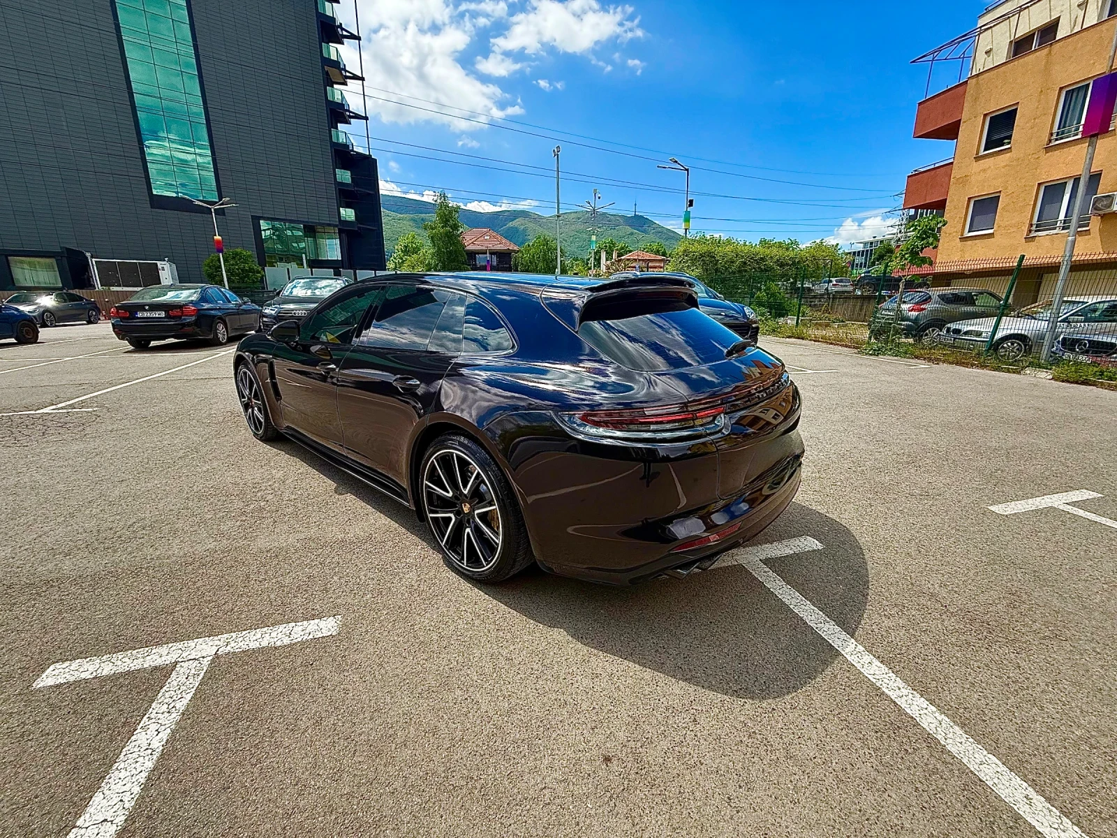 Porsche Panamera undefined | Auto.bg — изображение 1 Porsche Panamera undefined | Auto.bg — изображение 1