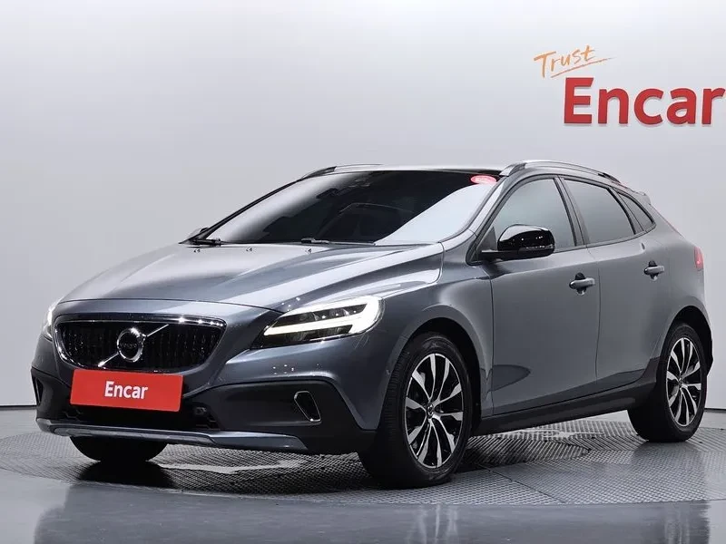 Volvo V40 CROSS COUNTRY | Auto.bg — изображение 1 Volvo V40 CROSS COUNTRY | Auto.bg — изображение 1