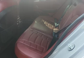 Kia Stinger * GT Elite* Perf. Intake* Обдух* HUD* 360* Pano* | Auto.bg — изображение 13 Kia Stinger * GT Elite* Perf. Intake* Обдух* HUD* 360* Pano* | Auto.bg — изображение 13