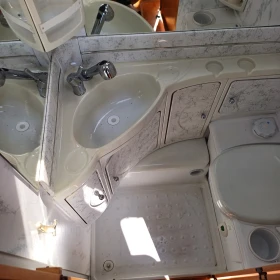 Кемпер LMC Автоматик | Auto.bg — изображение 12 Кемпер LMC Автоматик | Auto.bg — изображение 12