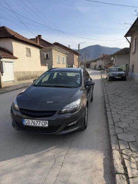 Opel Astra 1.7CDTI Navi/Подгрев - Car24.bg Opel Astra 1.7CDTI Navi/Подгрев