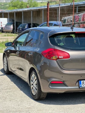 Kia Ceed undefined | Auto.bg — изображение 3 Kia Ceed undefined | Auto.bg — изображение 3