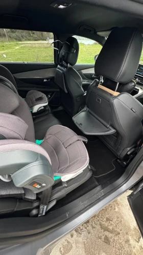 Peugeot 5008 GT New Line Up 2.0 BlueHDi 180 S&S EAT8, 69000km | Auto.bg — изображение 14 Peugeot 5008 GT New Line Up 2.0 BlueHDi 180 S&S EAT8, 69000km | Auto.bg — изображение 14