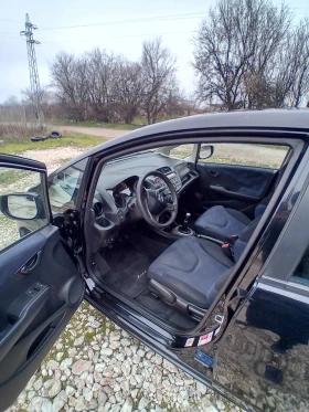 Honda Jazz - 4150 € / 8116.69 лв. - 80009840 11 | Car24.bg Honda Jazz - 4150 € / 8116.69 лв. - 80009840 11