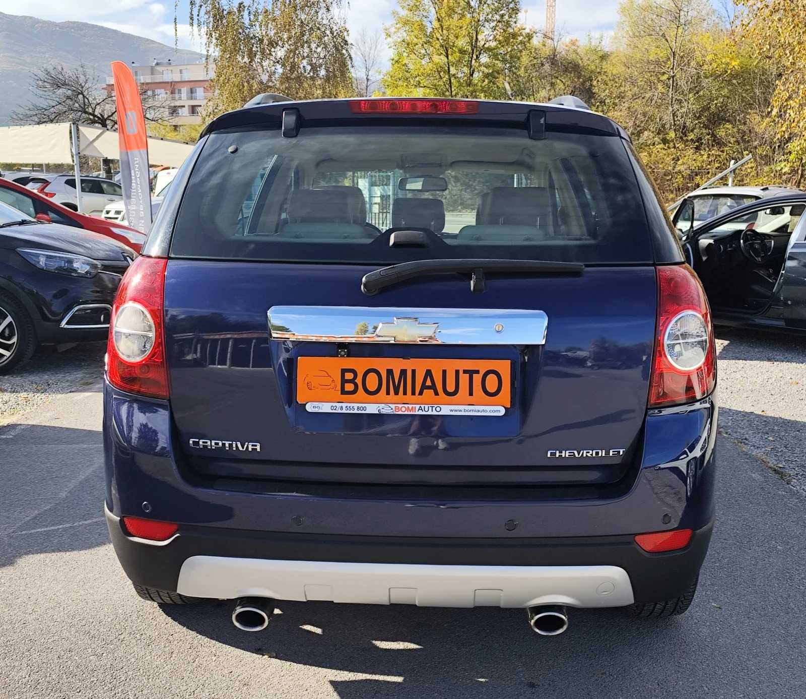 Chevrolet Captiva 2.0VCDI* 4X4* 7 МЕСТА* АВТОМАТИК* КОЖА*  - изображение 5 | Auto.bg Chevrolet Captiva 2.0VCDI* 4X4* 7 МЕСТА* АВТОМАТИК* КОЖА*  - изображение 5