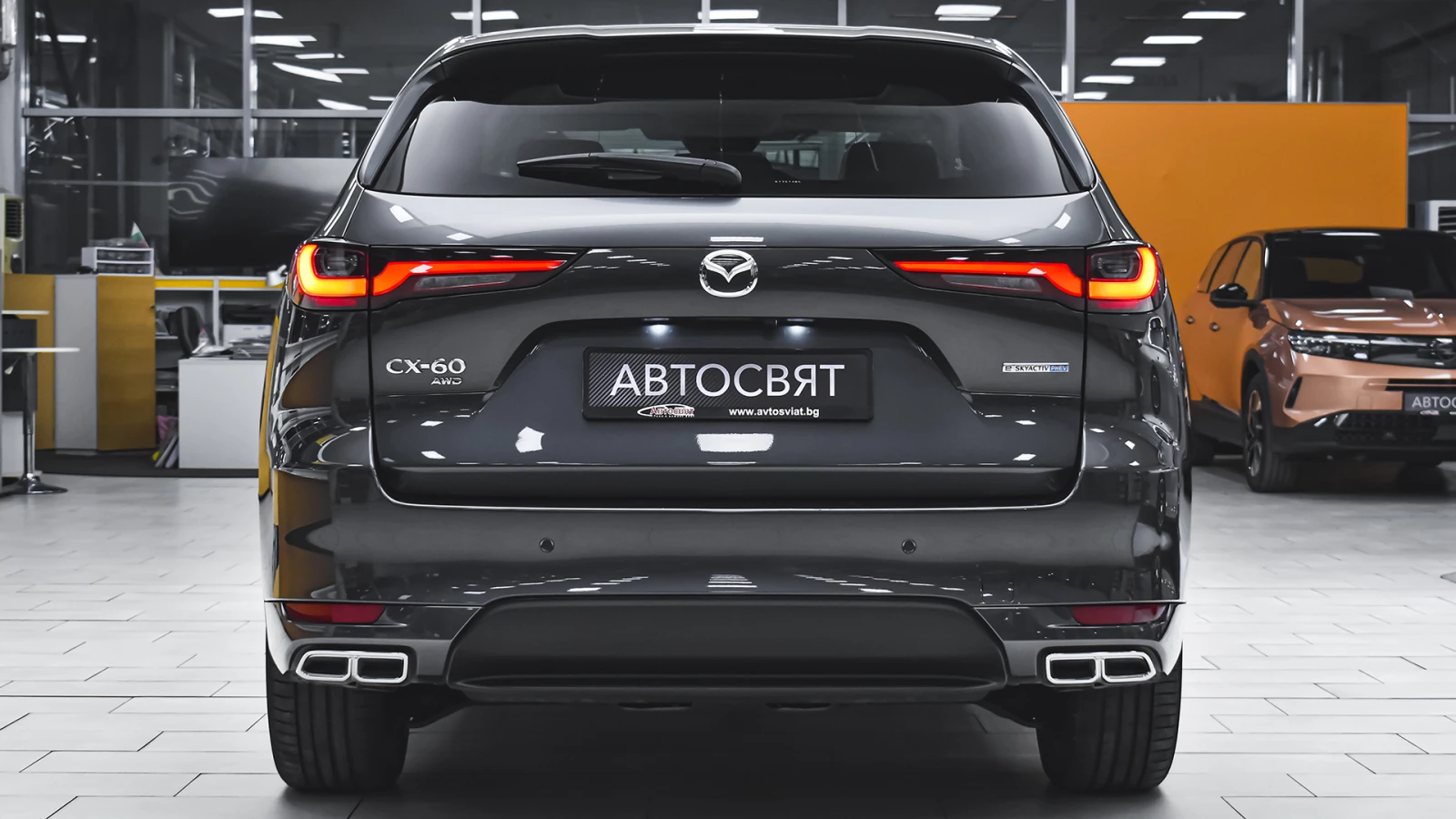 Mazda CX-60 2.5 e-SKYACTIV PHEV TAKUMI 4x4 Automatic - изображение 3 | Auto.bg Mazda CX-60 2.5 e-SKYACTIV PHEV TAKUMI 4x4 Automatic - изображение 3