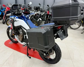 Honda Crf 1100 Tricolore Full Titanium Arow 2022 | Auto.bg — изображение 6 Honda Crf 1100 Tricolore Full Titanium Arow 2022 | Auto.bg — изображение 6