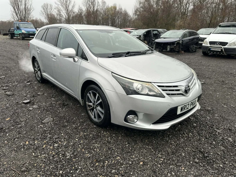 Toyota Avensis T27 2.0 D-4d 124к.с 2013г НАВИГАЦИЯ НА ЧАСТИ - 11 € / 21.51 лв. - 38185833 1 | Car24.bg Toyota Avensis T27 2.0 D-4d 124к.с 2013г НАВИГАЦИЯ НА ЧАСТИ - 11 € / 21.51 лв. - 38185833 1