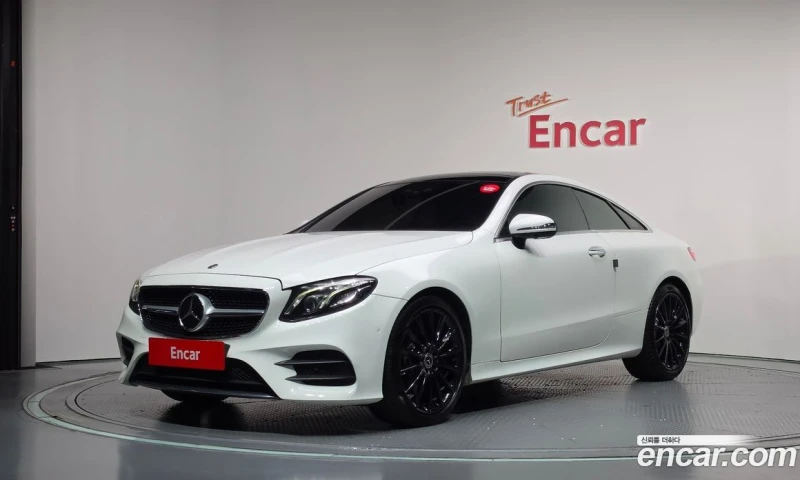 Mercedes-Benz E 400 E400 4MATIC Coupe - 21290 € - 40377133 1 | Car24.bg Mercedes-Benz E 400 E400 4MATIC Coupe - 21290 € - 40377133 1