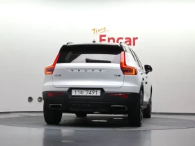 Volvo XC40 T4 R-Design | Auto.bg — изображение 4 Volvo XC40 T4 R-Design | Auto.bg — изображение 4