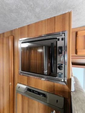 Кемпер Rimor SuperBrig 729 | Auto.bg — изображение 15 Кемпер Rimor SuperBrig 729 | Auto.bg — изображение 15