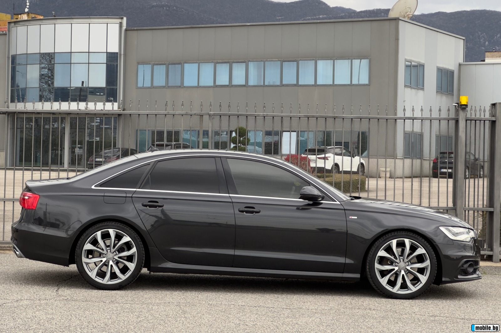 Audi A6 3.0TDi 245. * S-Line* * Led* * Distronic*  | Mobile.bg   8