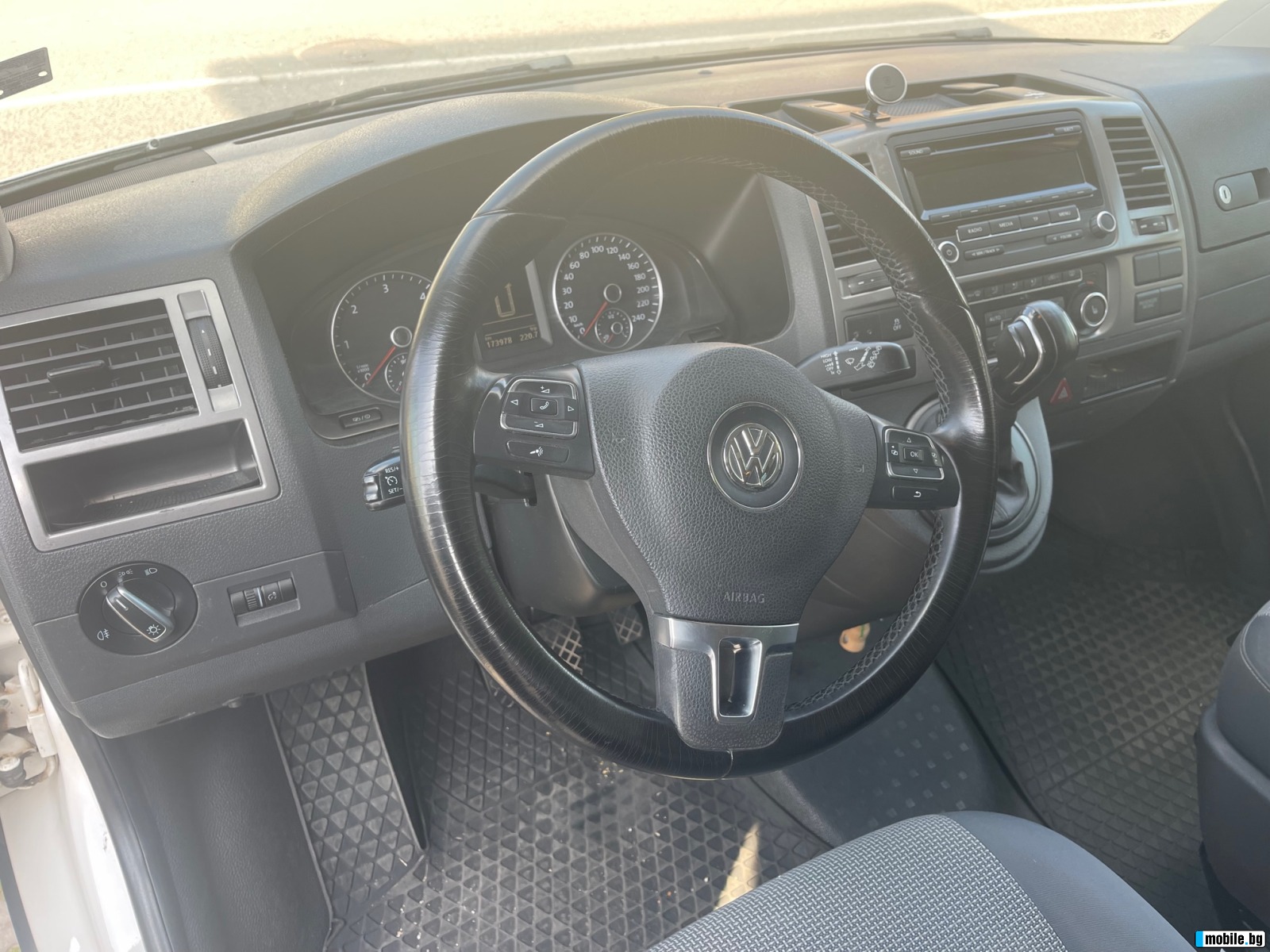 VW Caravelle  | Mobile.bg   5