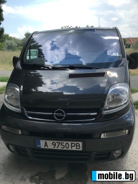     Opel Vivaro 2.5CDTI 7+1 ~13 800 .