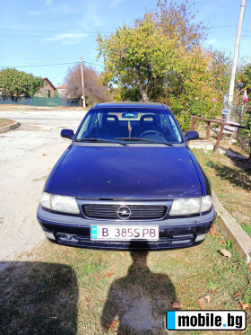     Opel Astra ~2 000 .
