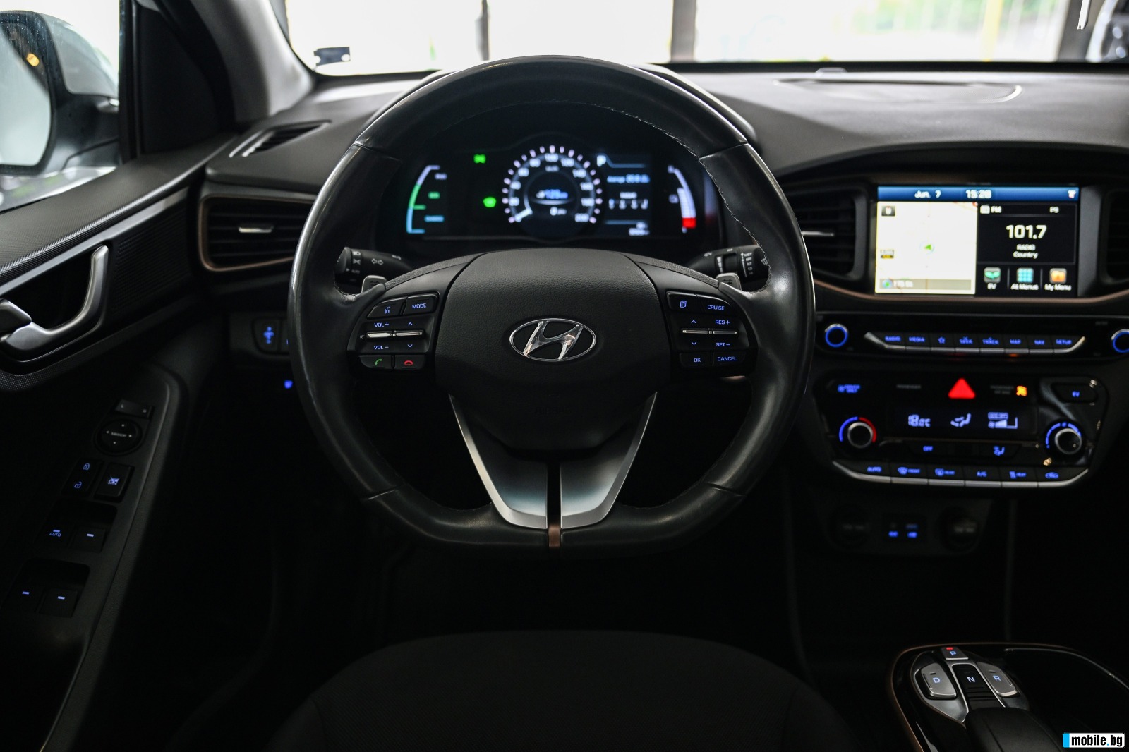 Hyundai Ioniq Preferred 28kWh | Mobile.bg   12