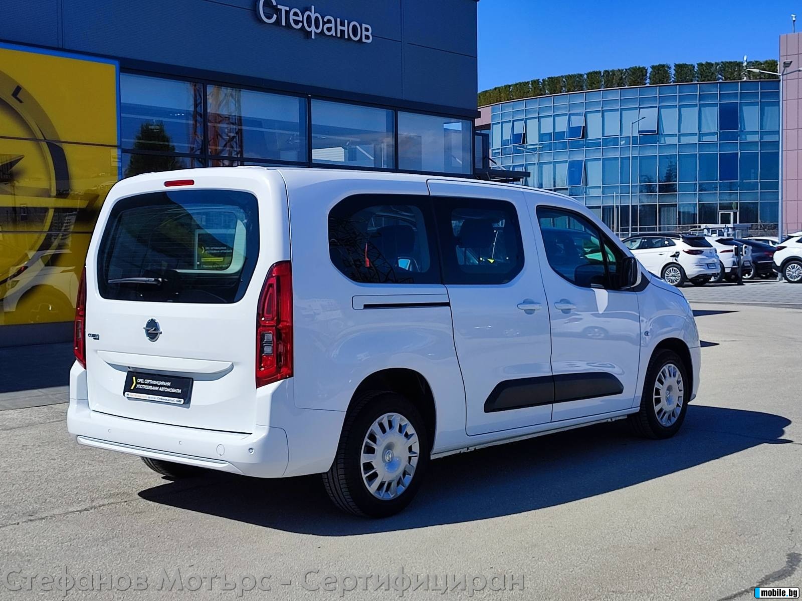 Opel Combo Life XL Edition 1.2  (110HP) MT6 | Mobile.bg   8