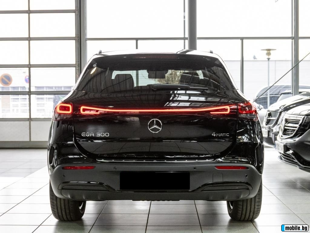 Mercedes-Benz EQA 300 4Matic = AMG Line= Night Package  | Mobile.bg   2