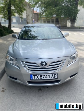     Toyota Camry LE ~16 000 .