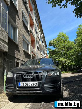    Audi Q5 ~25 000 .