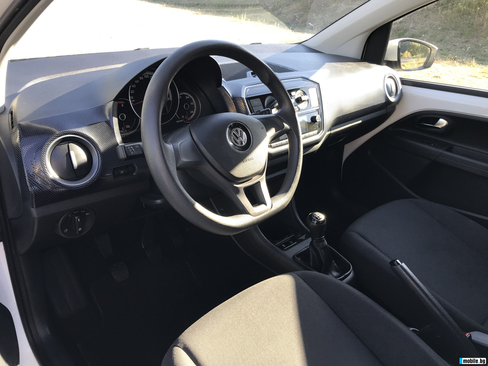 VW Up 1.0i Facelift Euro6 | Mobile.bg   10