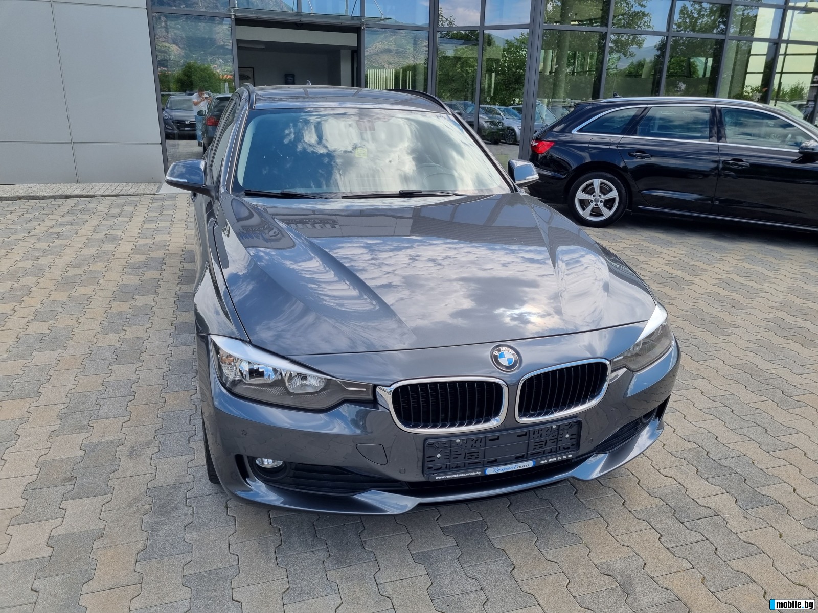     BMW 320 XDrive-184ps*8 *   BMW!