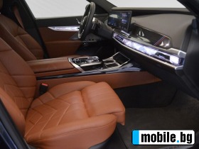 BMW 750 e/ xDrive/ M-SPORT/ PLUG-IN/ ICONIC GLOW/ PANO/ 20 | Mobile.bg   4