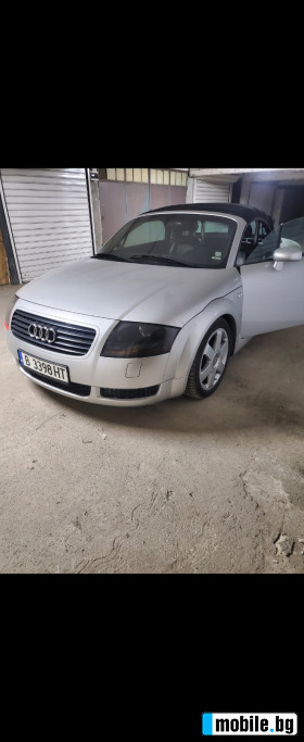     Audi Tt ~7 500 .