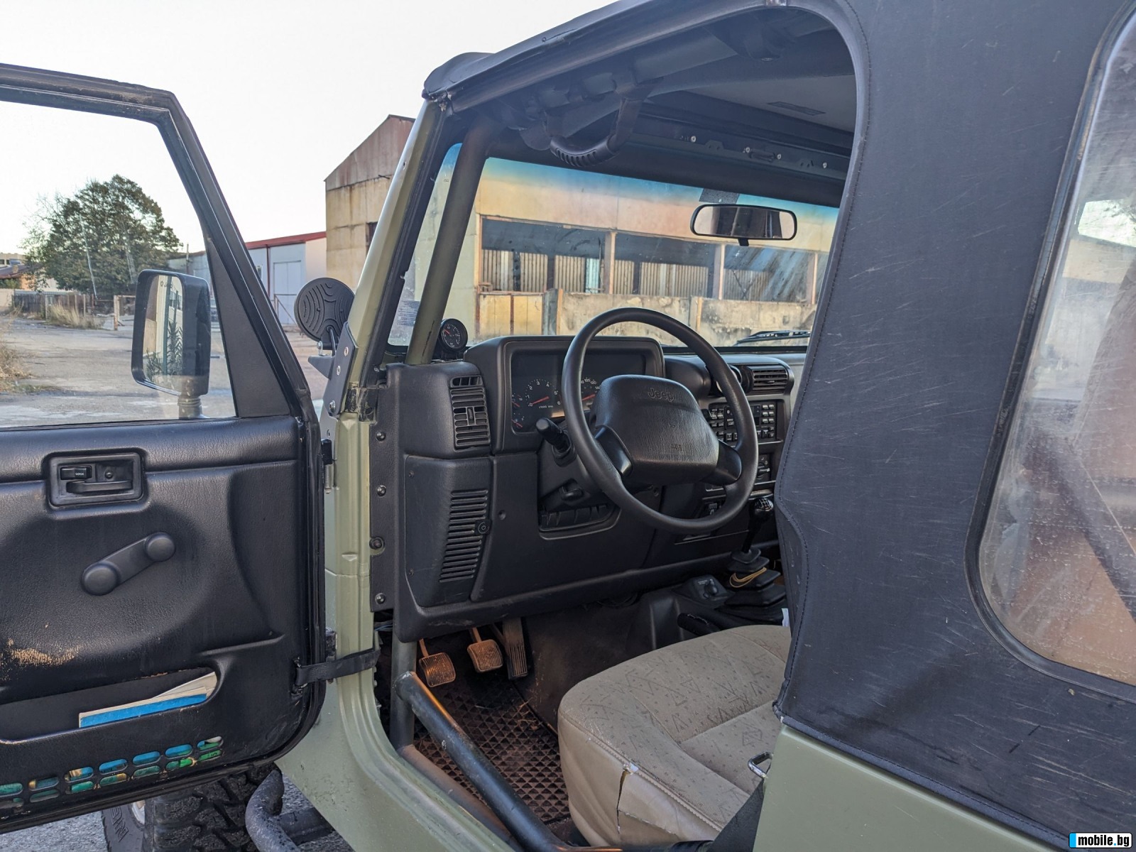 Jeep Wrangler | Mobile.bg   3