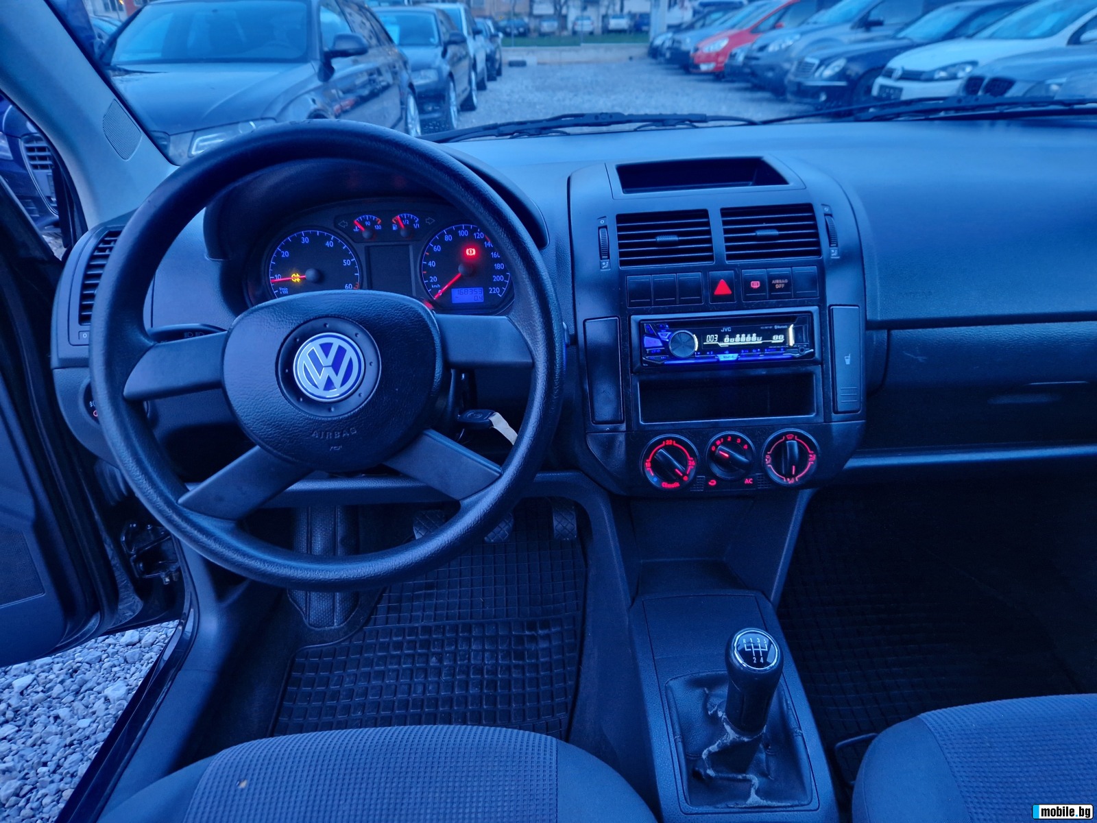 VW Polo 1.2i klima  | Mobile.bg   13