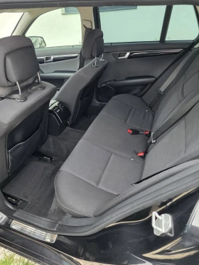Mercedes-Benz C 200, снимка 13