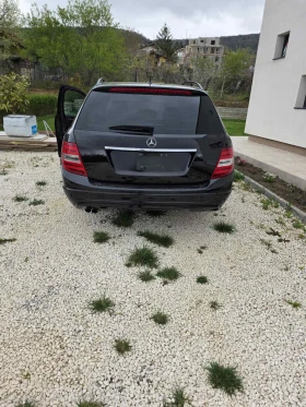 Mercedes-Benz C 200, снимка 4