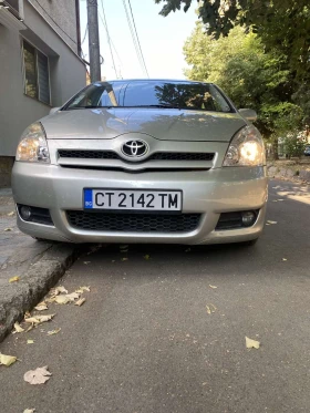 Toyota Corolla verso 1.6 tdi, снимка 1