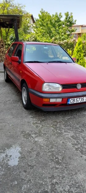     VW Golf 1.6   | 