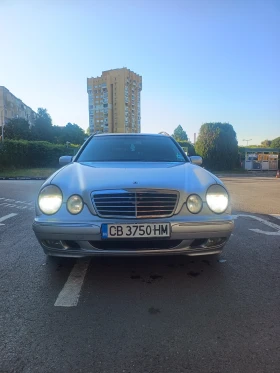  Mercedes-Benz E 200