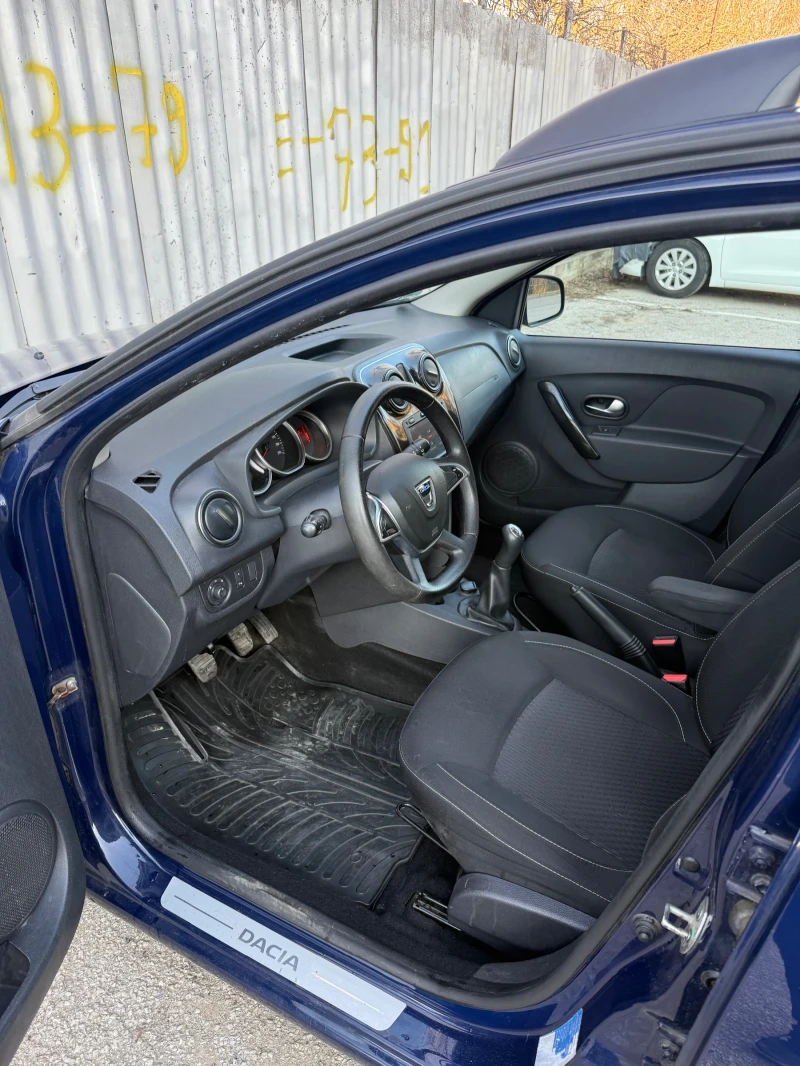 Dacia Logan MCV 1.2 MPI, снимка 6 - Автомобили и джипове - 47002335